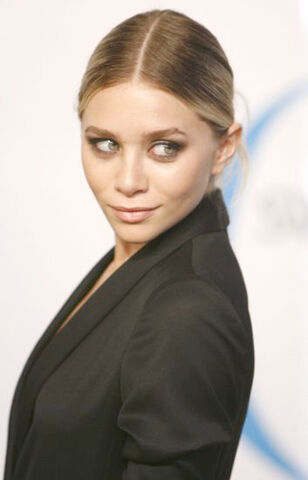 File:Ashley Olsen8.jpg