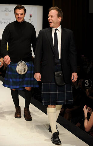 Datei:Dressedtokilledcharity.jpg