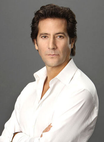 File:Henry-ian-cusick.jpg