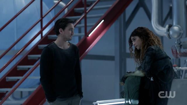 File:MurphyLuna4x06.png