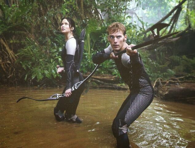 File:FinnickandKatnissArenaCF.jpg