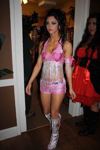 File:Priscilla My Big Fat American Gypsy Wedding-490x735.jpg