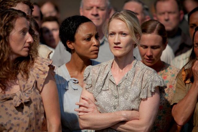 File:Mrs everdeen reaping.jpg