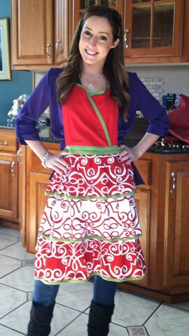File:D7 girl brown hair.jpg