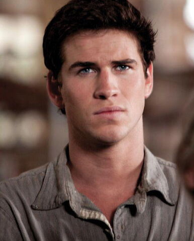 File:Gale watching.jpg