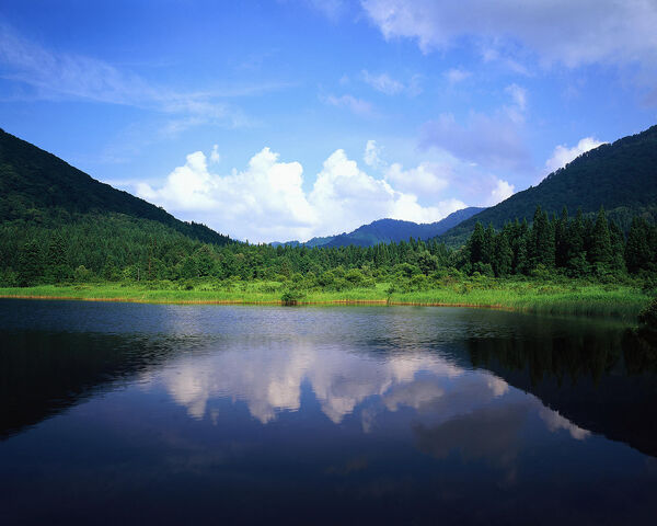 File:EDlakelandscape.jpg