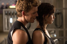 Official-Catching-Fire-Image-Katniss-Finnick-Training-Center.jpg