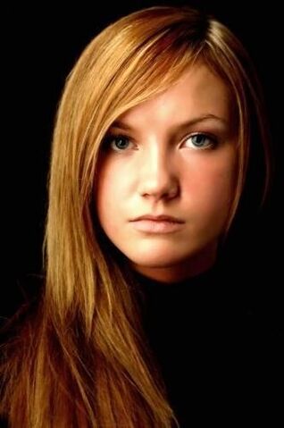 File:Fraud-girl-from-russia-08.jpg