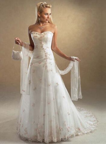 File:White-strapless-prom-dresses-2012-o2.jpg