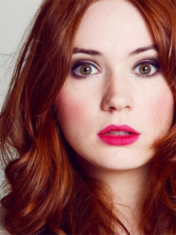 File:Karen-karen-gillan-33363413-500-667.jpg