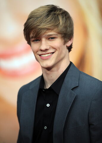 File:20110107171000!Lucas Till.jpg