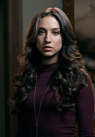File:Julia Wicker.jpg