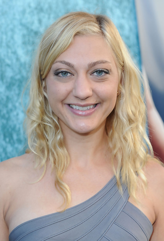 File:Mageina Tovah.png