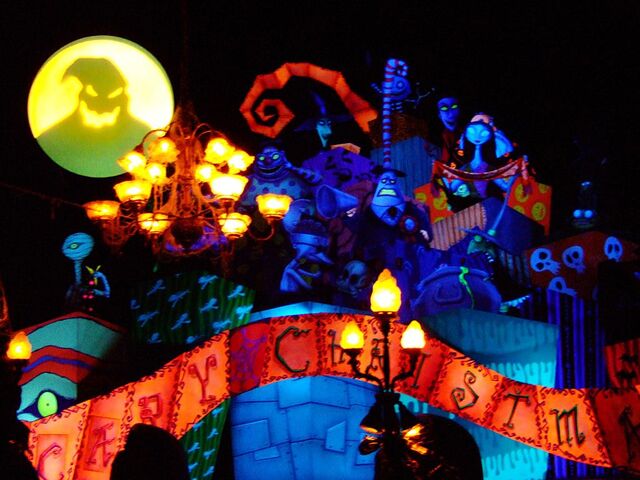 File:HauntedMansionHoliday3.jpg