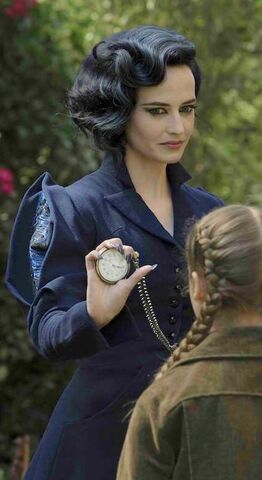 File:Miss-peregrine-nws5 th.jpg