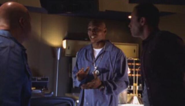 File:2x11-vic-kern-shane.jpg