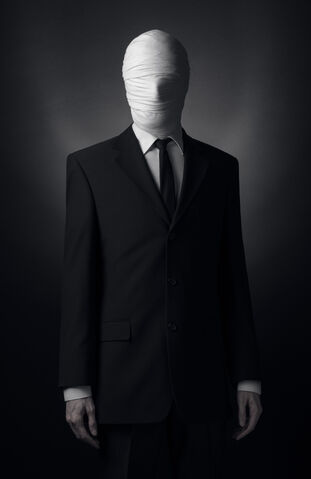 File:Slendergauzeface.jpg