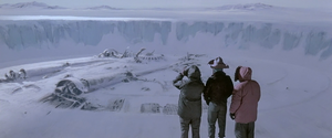 The buried UFO (The Thing -1982)