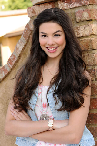 File:Kira Kosarin2.jpg