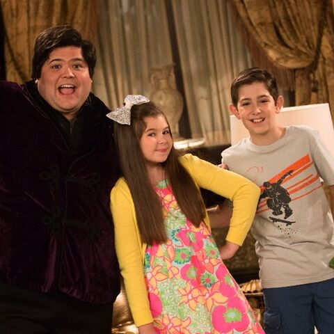 File:Blobbinnoraandbilly.jpg