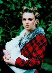 File:Amberseries4.13.jpg