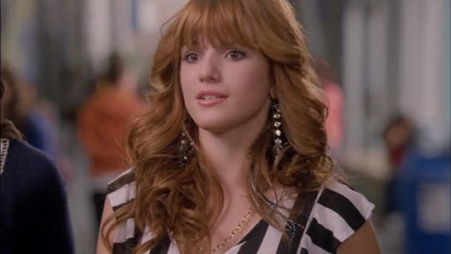 File:Teenage Skylar.png