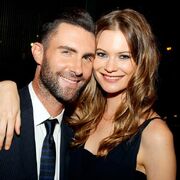 Adam-levine-behati-prinsloo 590 590 90