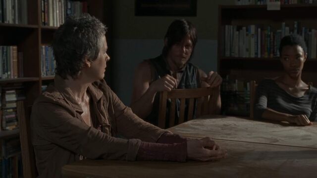 Archivo:Twd402-IsolationDaryl-Carol.jpg