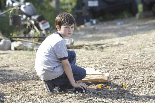 File:Carl Grimes.jpg
