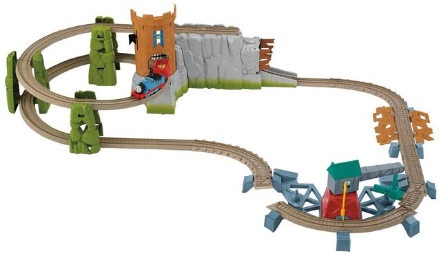 File:TrackMasterCastleQuestSet.jpg