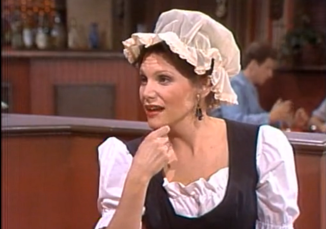 File:Kelly the waitress.png