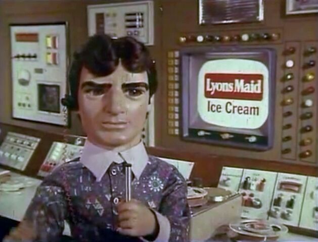 File:Guy from ad.jpg
