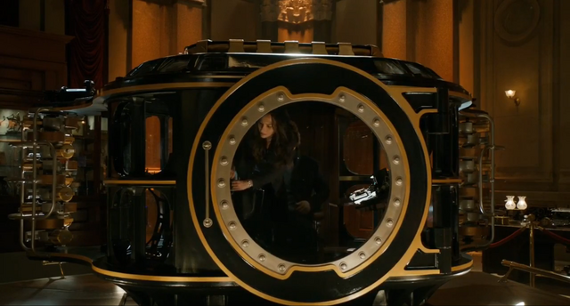 File:HG Wells' time machine.png