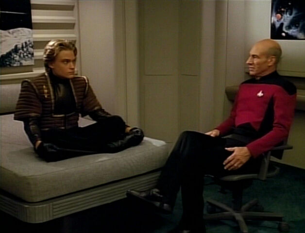 File:TNG4.02SuddenlyHuman.jpg