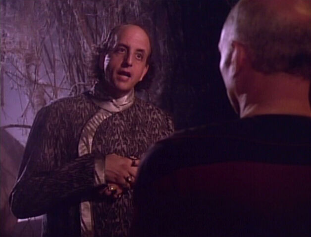 File:TNG1.21TheArsenalofFreedom.jpg