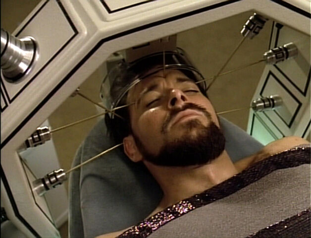 File:TNG2.22ShadesofGray.jpg