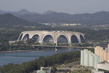 Rungrado-Stadium-1