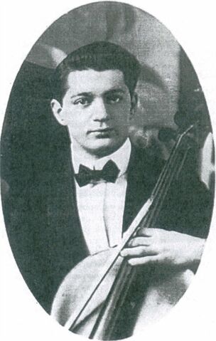 File:Bricoux R.M..jpg