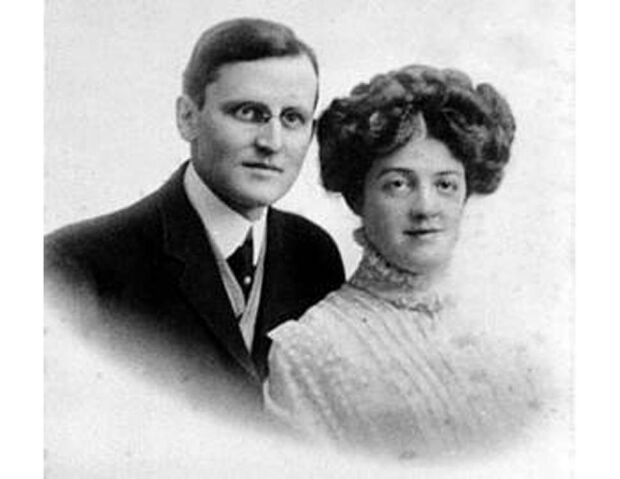 File:Allisons2.jpg