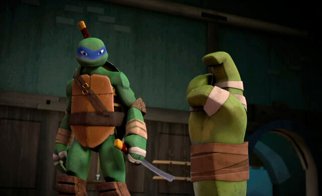Archivo:TMNT-2012-Leonardo-0002.jpg
