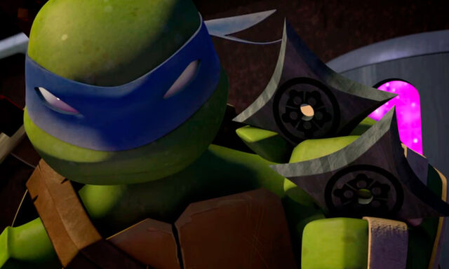 Archivo:TMNT-2012-Leonardo-0014.jpg