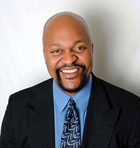File:Brown headshot2.jpg