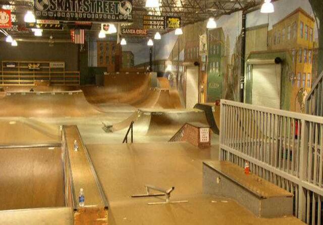 File:Skate-street-ventura.jpg