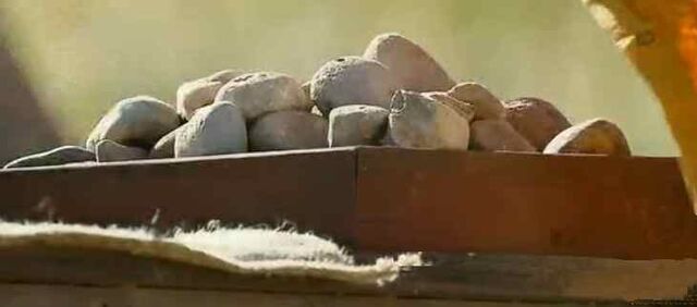 File:Rocks.jpg
