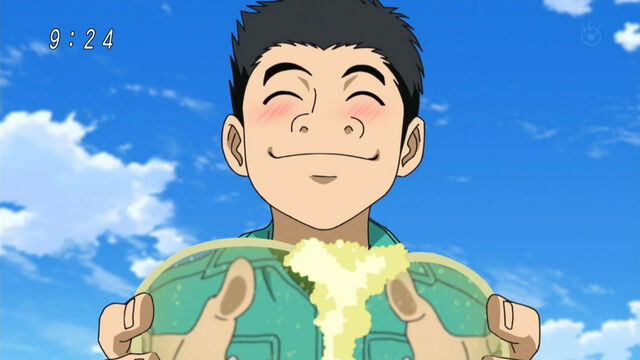 File:Komatsu eating Supear.jpg