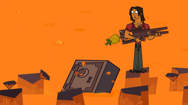 File:Alejandro Dodges Safe.png