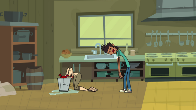 File:Refuse zoey.png