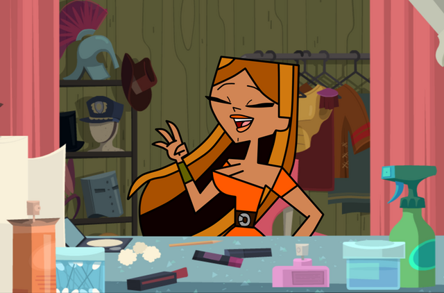 File:SerenaconfessionalcamTDA.png