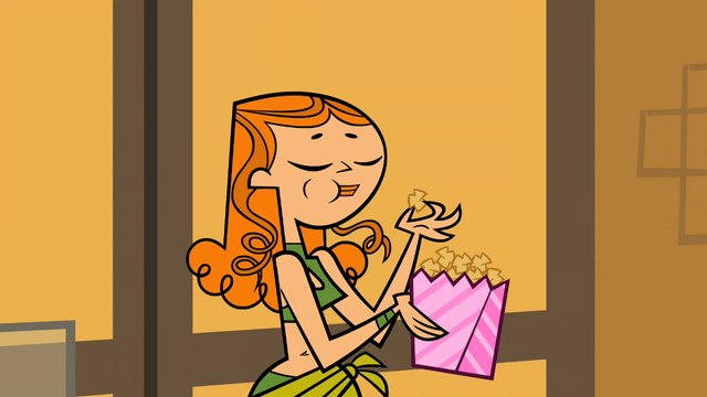 File:IzzyPopcorn.png