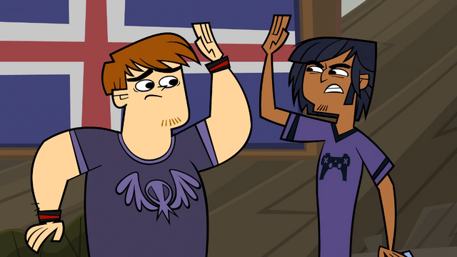 File:Stepbrothers Almost High Five.png